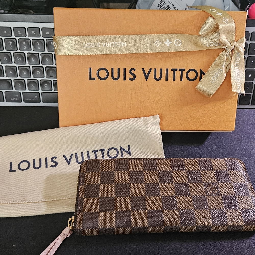Louis Vuitton Clemence Wallet
